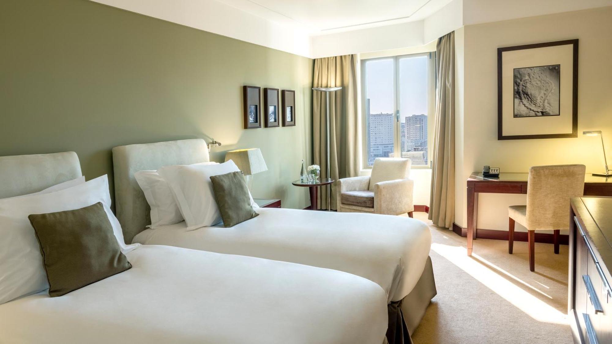Crowne Plaza Porto, an IHG Hotel Esterno foto