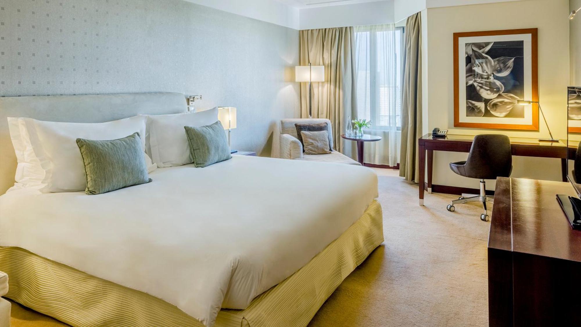 Crowne Plaza Porto, an IHG Hotel Esterno foto A room at the InterContinental London Park Lane