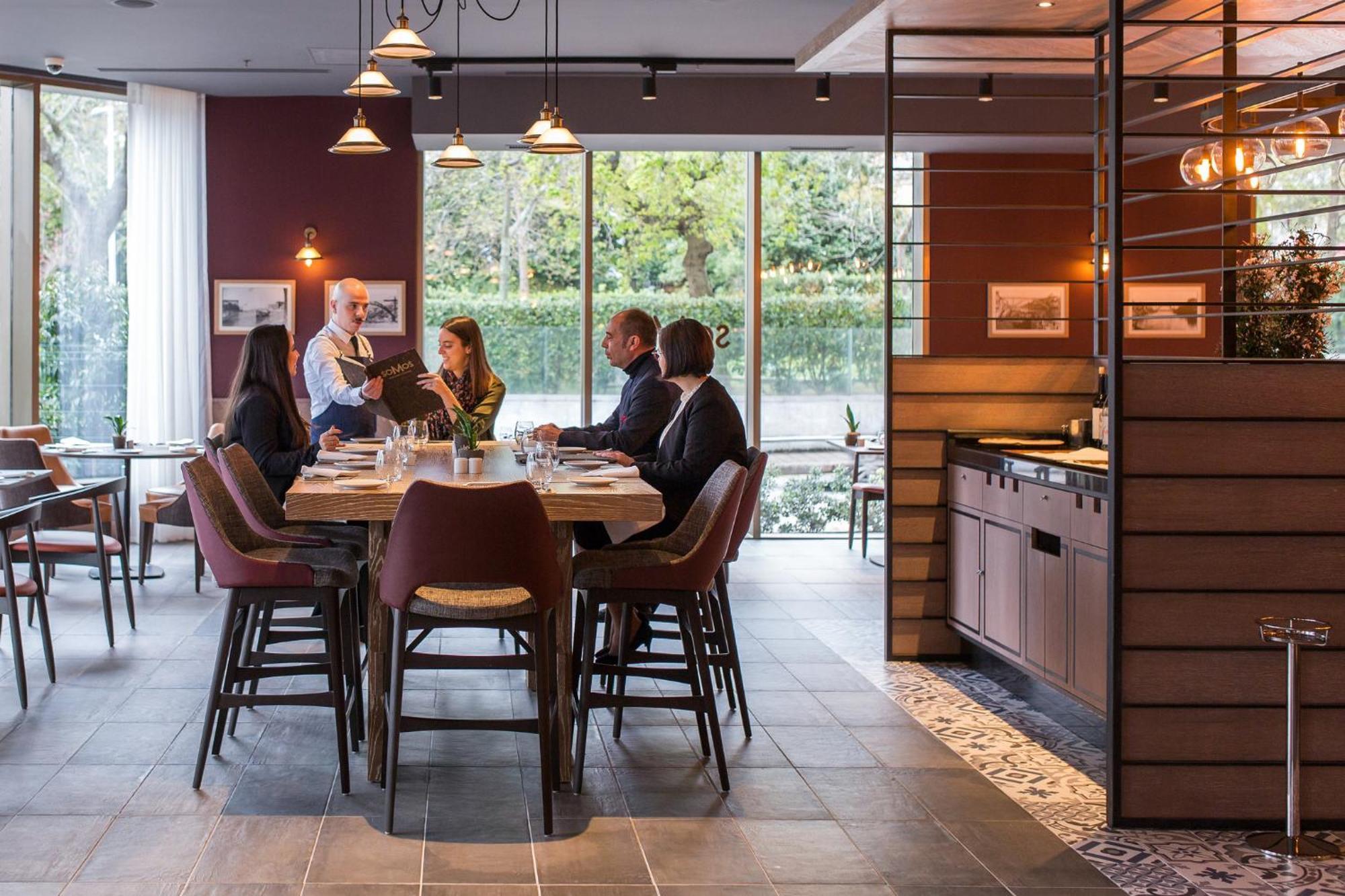 Crowne Plaza Porto, an IHG Hotel Esterno foto Restaurant