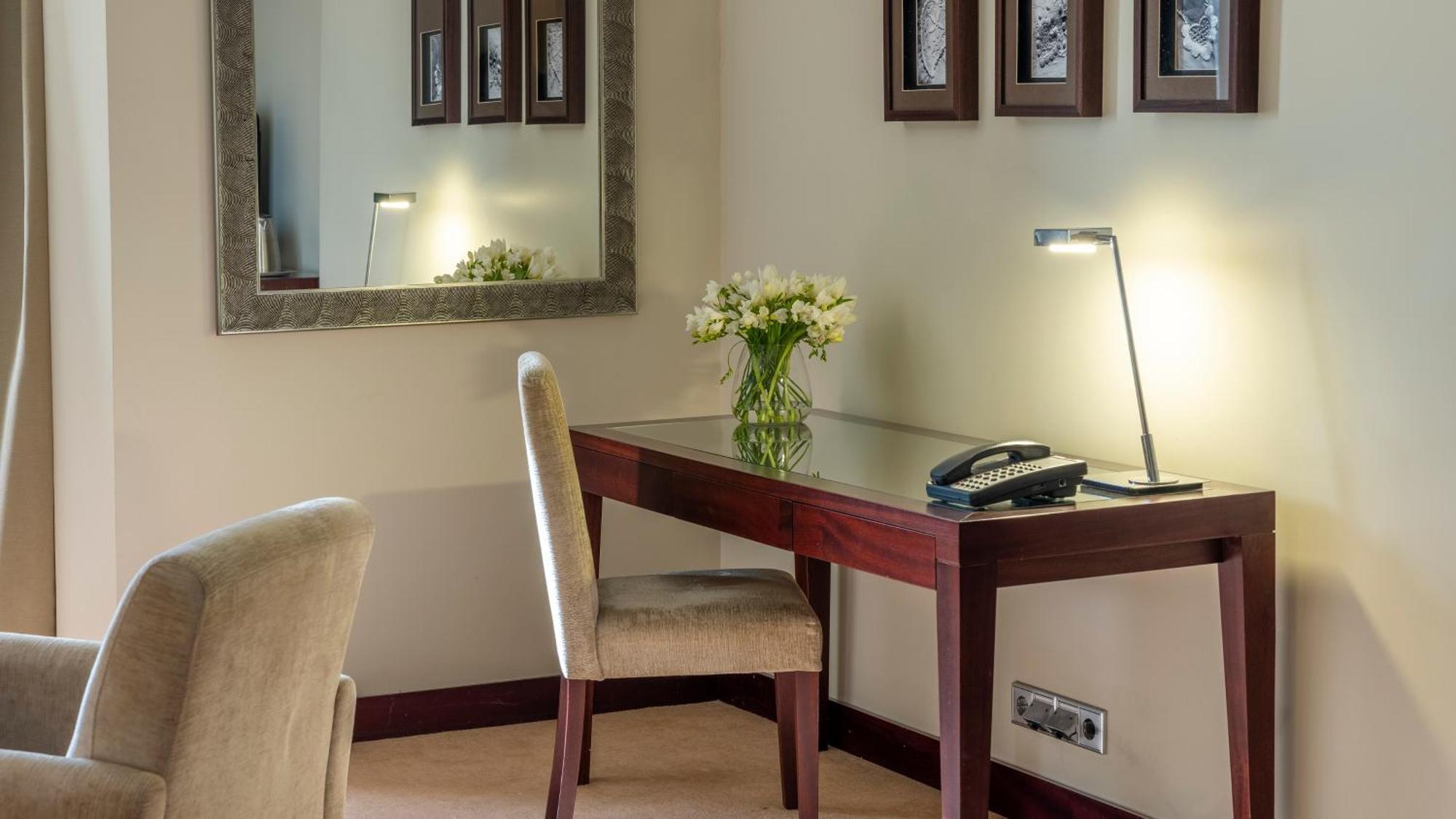 Crowne Plaza Porto, an IHG Hotel Esterno foto