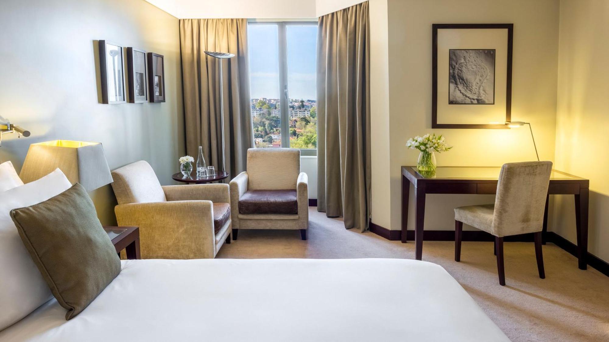 Crowne Plaza Porto, an IHG Hotel Esterno foto