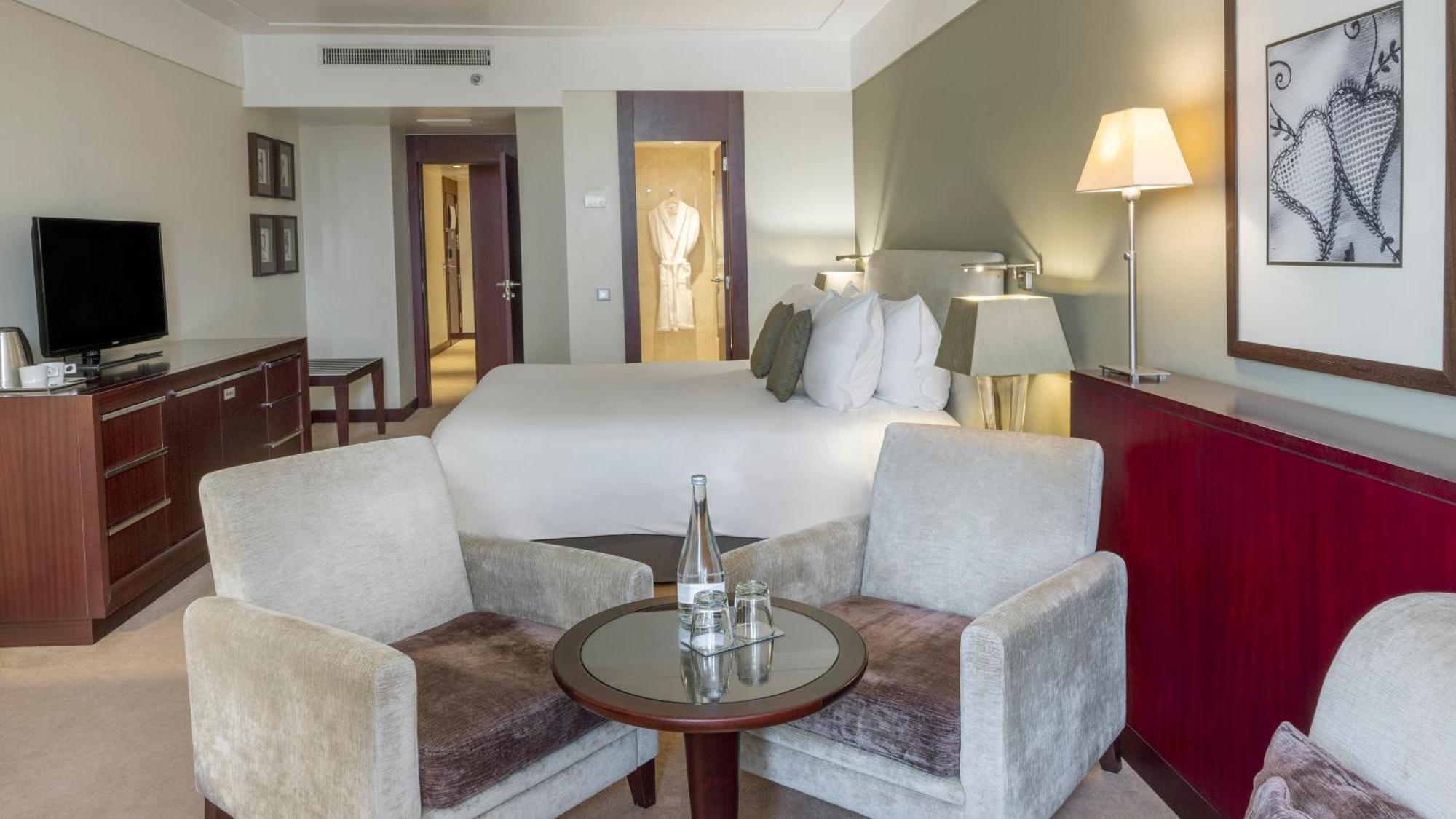 Crowne Plaza Porto, an IHG Hotel Esterno foto